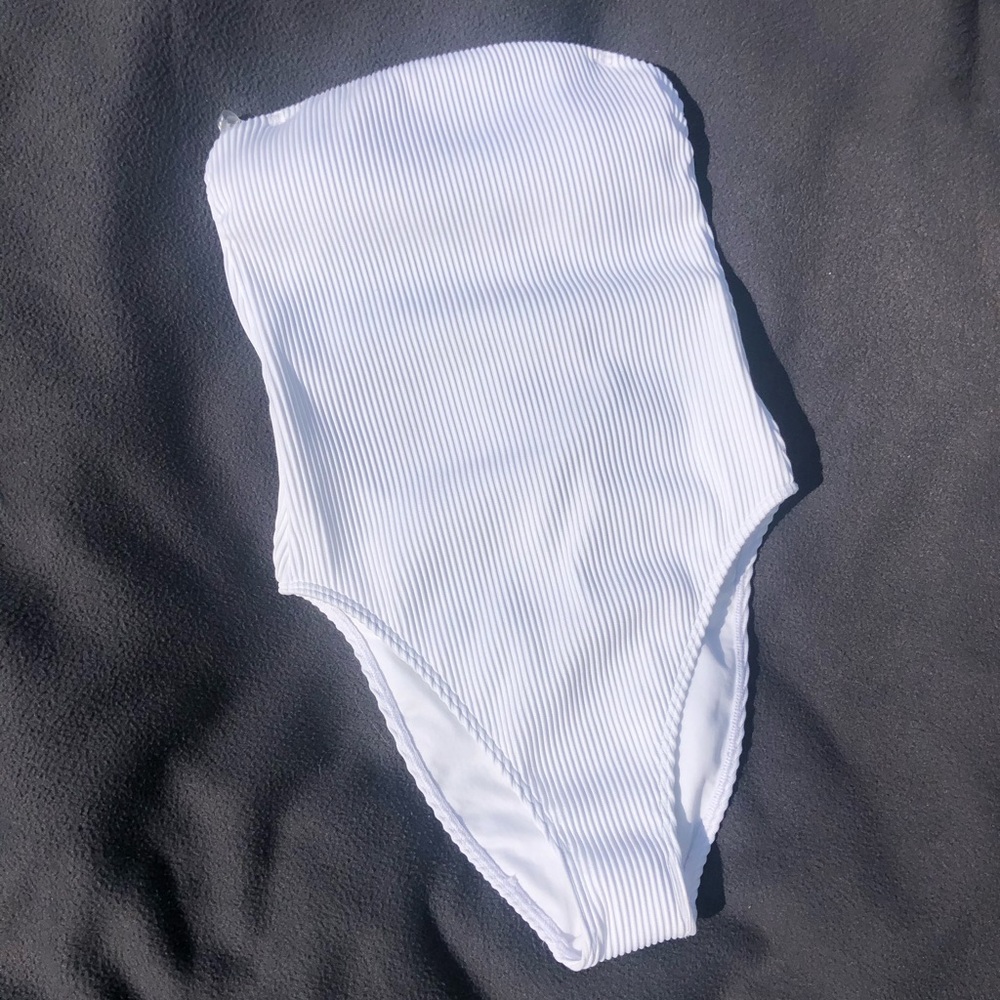 White Hollister one piece swimsuit with straps